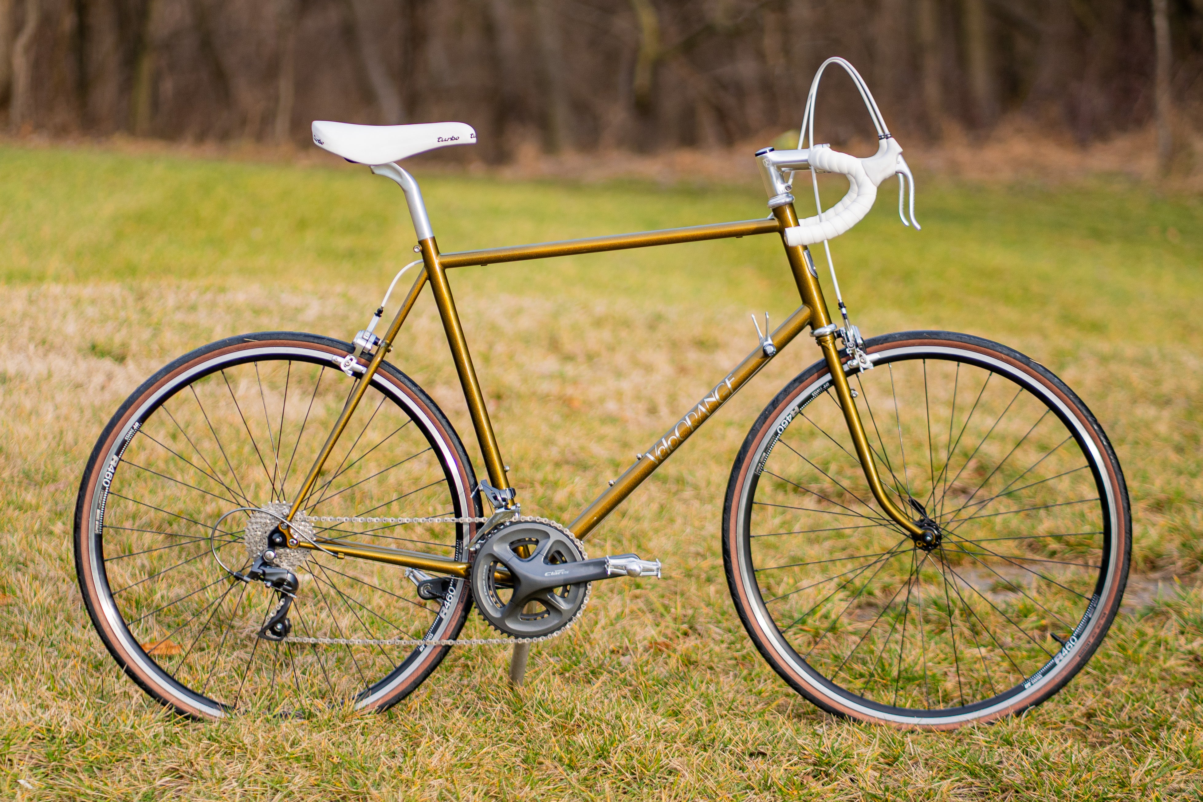 Vintage shimano road online bike