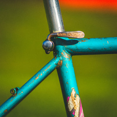 Goldfinger Metallic Compound