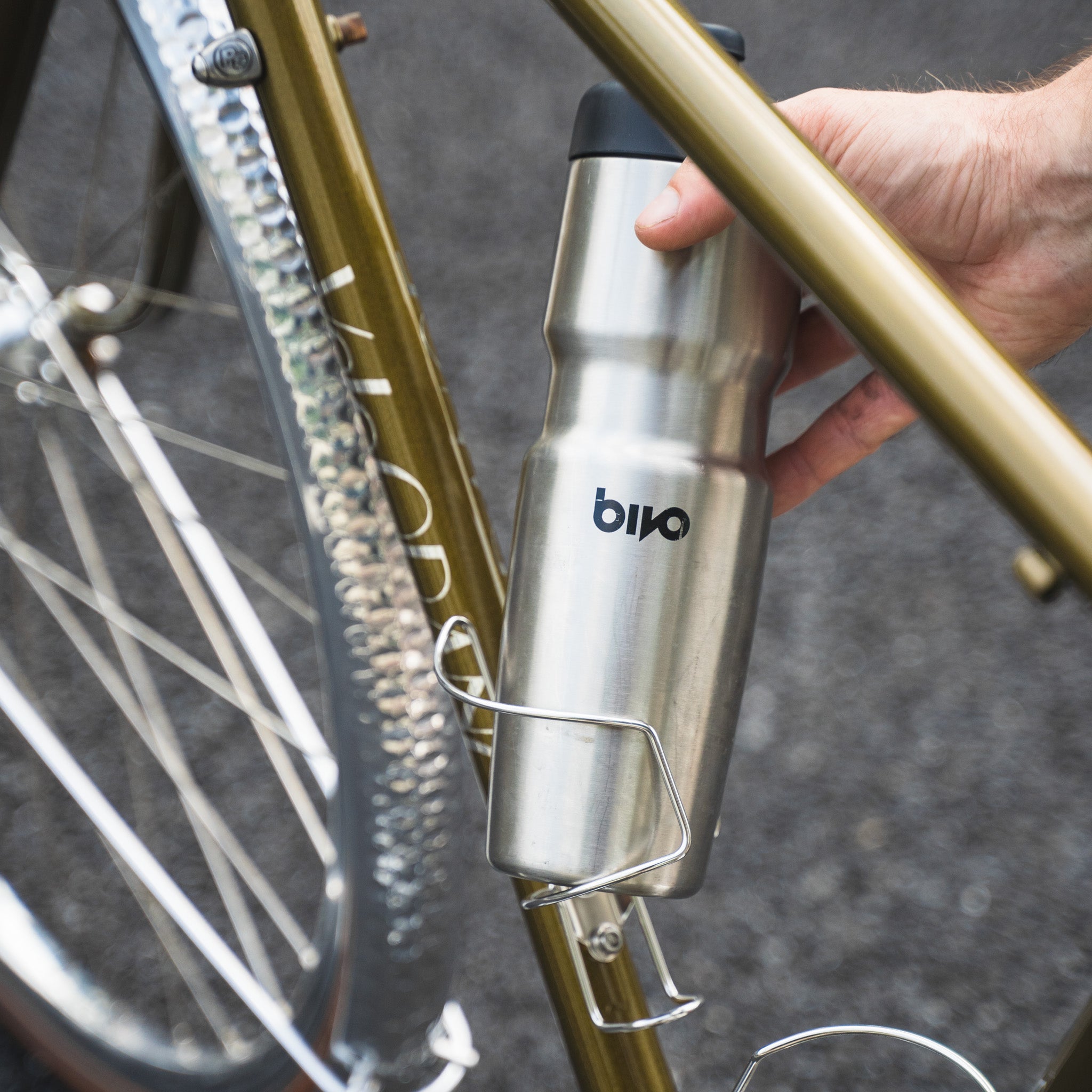 Velo Orange Crescent Bottle Cage - Thumbnail 5